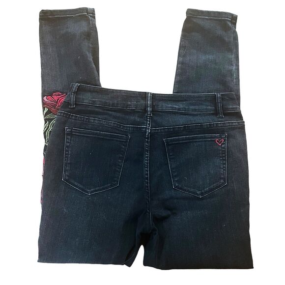 Aqua Black Embroidered Boho Jeans Size 29 Distressed Medium Rise 28 inseam - Picture 6 of 9